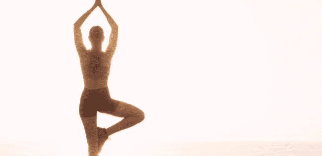 body-positivity-woman-doing-yoga